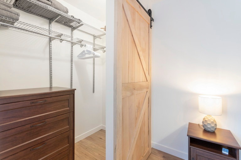642 East 7th Avenue, Vancouver, BC, V5T 1P1 - 16