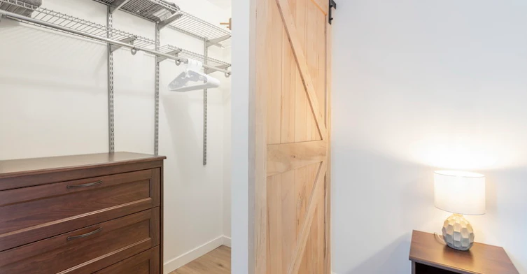 642 East 7th Avenue, Vancouver, BC, V5T 1P1 - 16