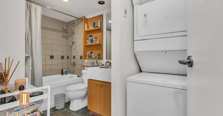1438 Richards Street, Vancouver, BC, V6Z 3B8 - 4