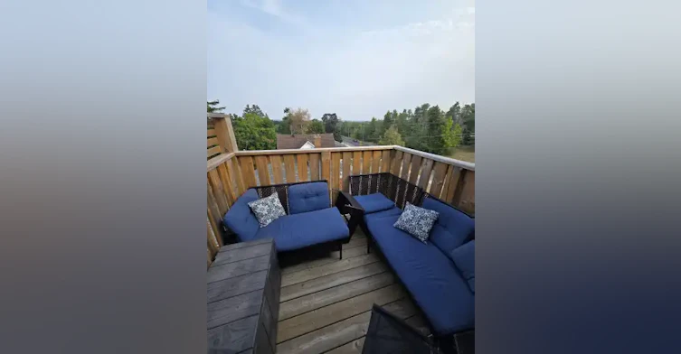 750 Fairbairn Street, Peterborough, ON, K9H 6B7 - 9