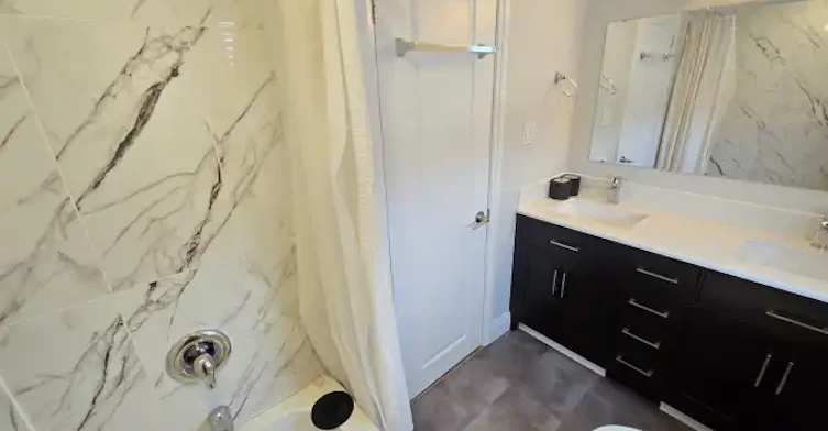 750 Fairbairn Street, Peterborough, ON, K9H 6B7 - 8