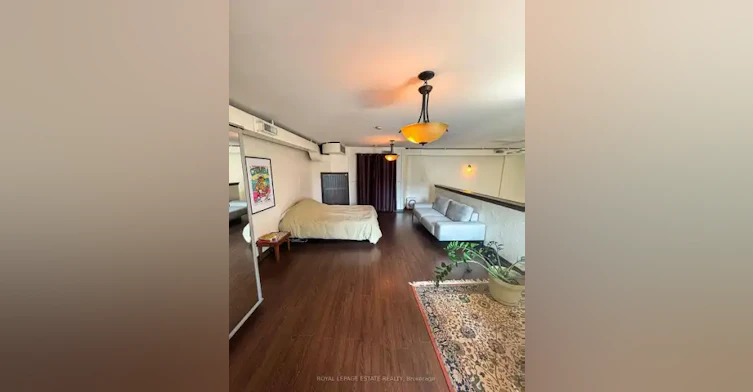 325 Queen Street East, Toronto, ON, M5A 1S9 - 6