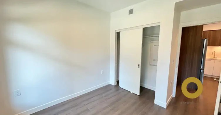 82 1st Street, New Westminster, BC, V3L 2G1 - 7