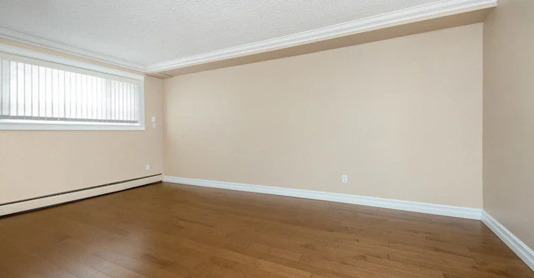 106-10225 117 Street, Edmonton, AB, T5K 1X7 - 8