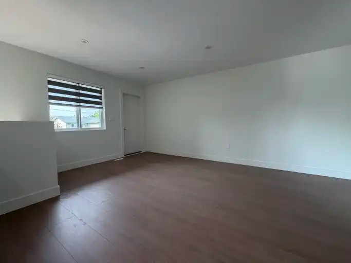 9403 103 Avenue, Grande Prairie, AB, T8V 1B4 - 3