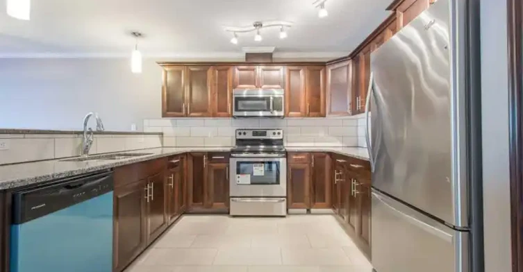 5215 52 Street, Valleyview, AB, T4J 1H7 - 9