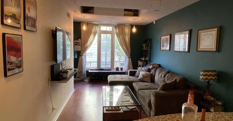 88 Carr Street, Toronto, ON, M5T 1B7