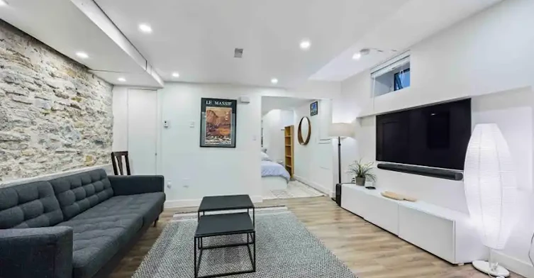 33 Garden Avenue, Toronto, ON, M6R 1H5 - 10