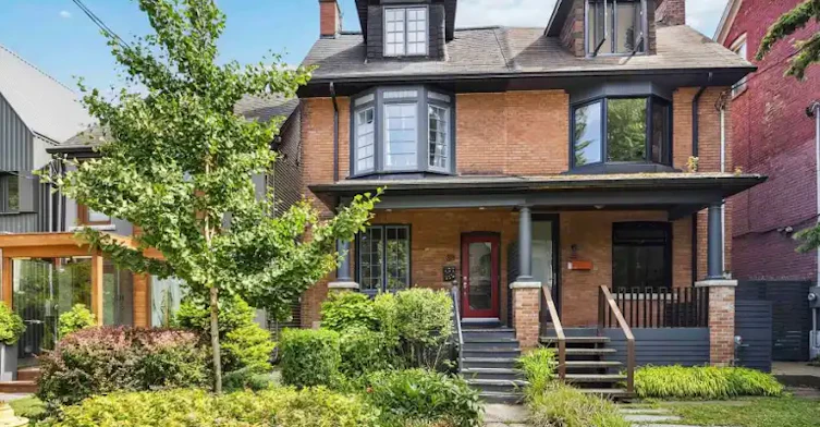 33 Garden Avenue, Toronto, ON, M6R 1H5 - 11