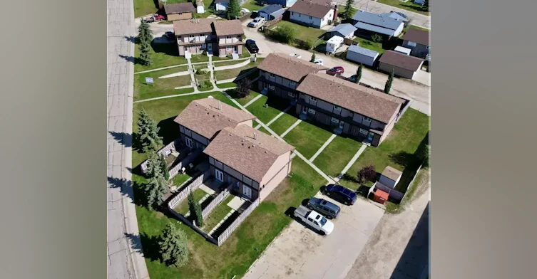 4 Pan Am Street, Swan Hills, AB, T0G 2C0 - 8