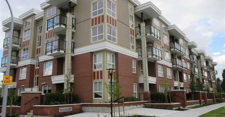 10688 140 Street, Surrey, BC, V3T 4N8 - 8