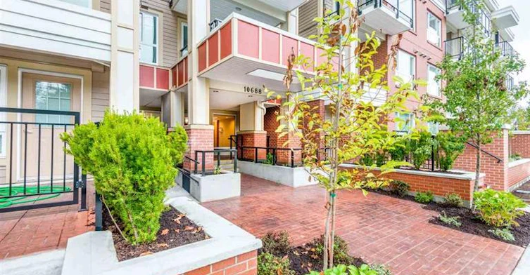 10688 140 Street, Surrey, BC, V3T 4N8 - 11