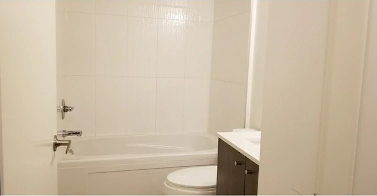 10688 140 Street, Surrey, BC, V3T 4N8 - 7