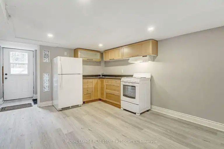274 Ossington Avenue, Toronto, ON, M6J 3A3 - 15