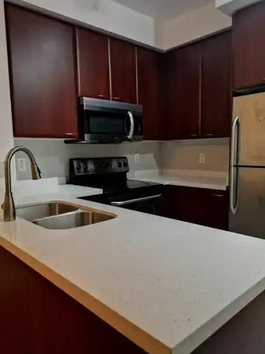 220 Burnhamthorpe Road West, Mississauga, ON, L5B 4N4 - 11
