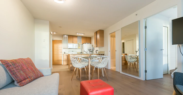 977 Mainland Street, Vancouver, BC, V6B 1T2 - 2