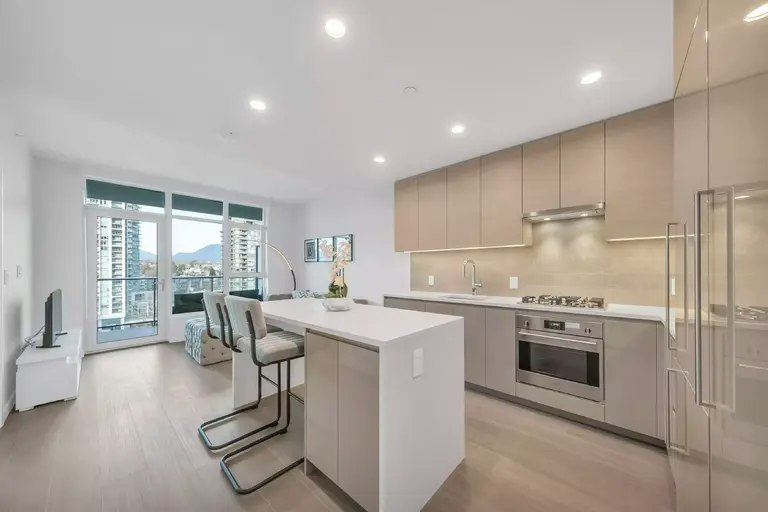 2108 Gilmore Avenue, Burnaby, BC, V5C 0N8 - 2