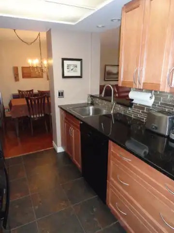 165 Ontario Street, Kingston, ON, K7L 2Y6 - 5