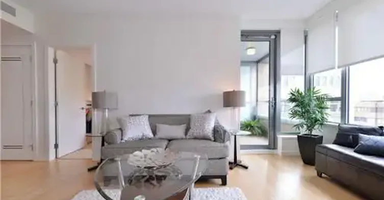 608 Broughton Street, Victoria, BC, V8W 1C7 - 9