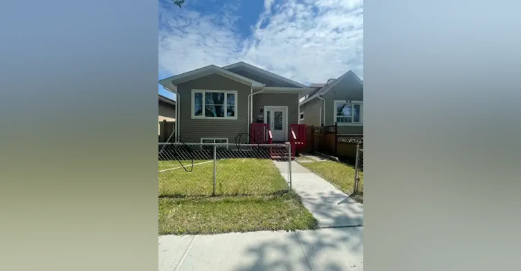 11137 96 Street, Edmonton, AB, T5G 1S8