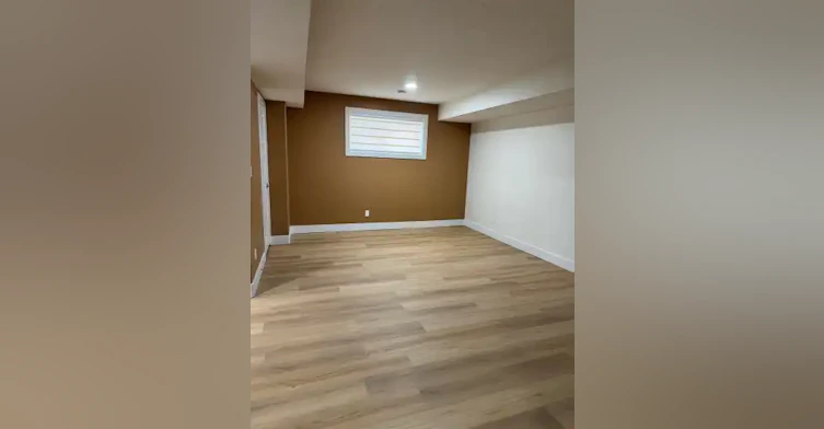 11137 96 Street, Edmonton, AB, T5G 1S8 - 8