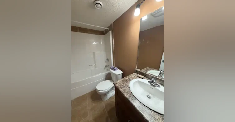 11137 96 Street, Edmonton, AB, T5G 1S8 - 5