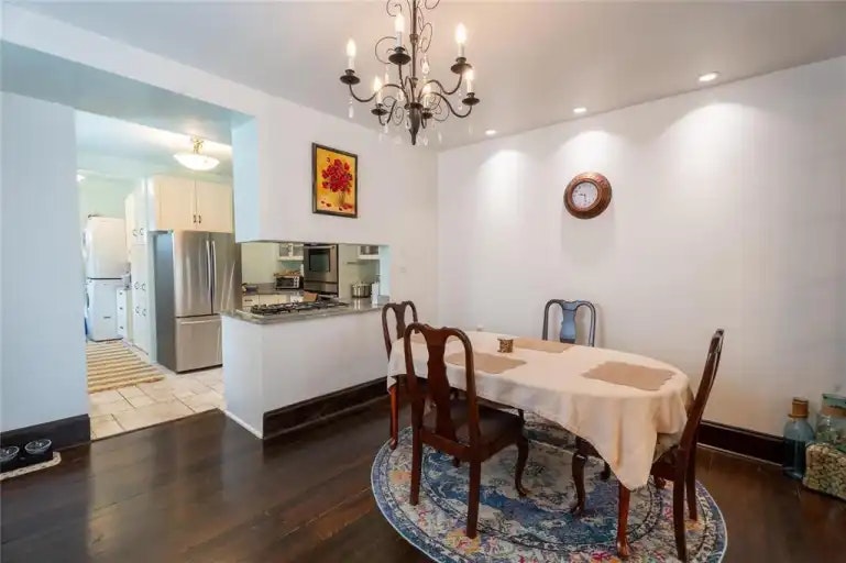 25 Cornish Avenue, Winnipeg, MB, R3C 2C2 - 13