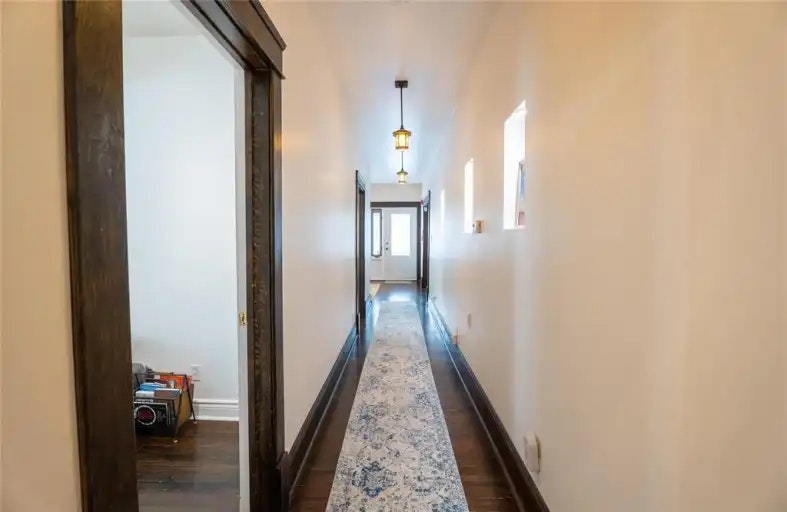 25 Cornish Avenue, Winnipeg, MB, R3C 2C2 - 16