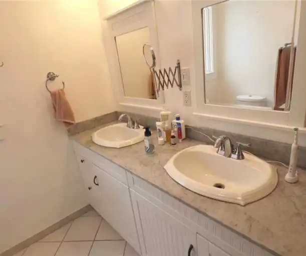 25 Cornish Avenue, Winnipeg, MB, R3C 2C2 - 18