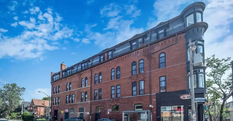 1496 Queen Street West, Toronto, ON, M6K 1M4 - 6