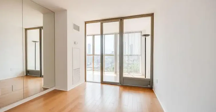 95 Lombard Street, Toronto, ON, M5C 2V3