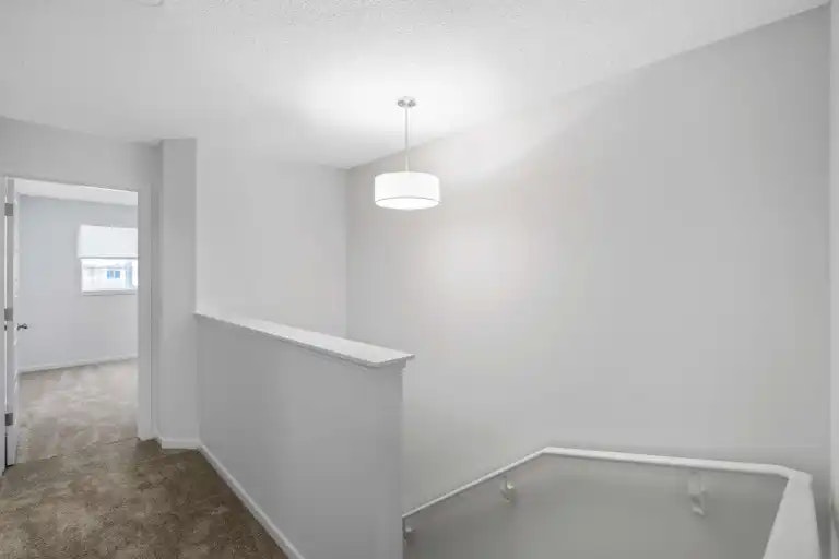 20710 99b Avenue Northwest, Edmonton, AB, T5T 7N2 - 10