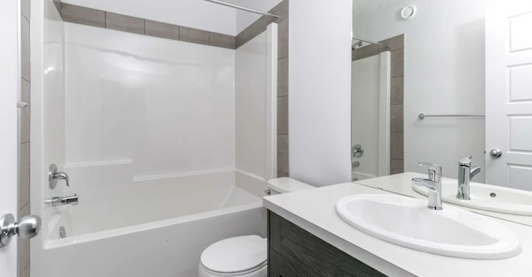 20708 99b Avenue Northwest, Edmonton, AB, T5T 7N2 - 20