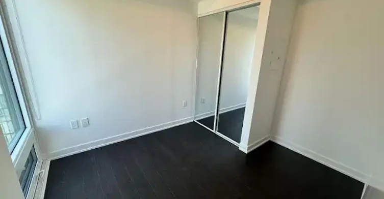 238 Simcoe Street, Toronto, ON, M5T 0E2 - 4