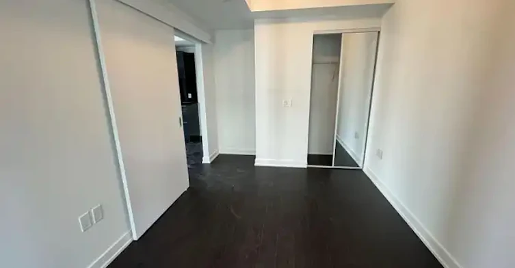 238 Simcoe Street, Toronto, ON, M5T 0E2 - 5
