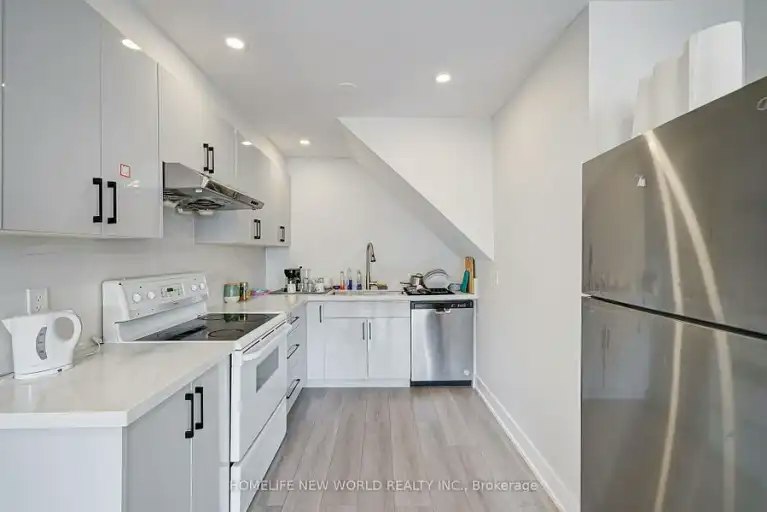 133 Jefferson Avenue, Toronto, ON, M6K 3E4 - 12