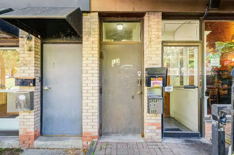 133 Jefferson Avenue, Toronto, ON, M6K 3E4 - 9