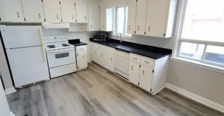 1456 Lakefield Street, Oshawa, ON, L1J 3Z2 - 5