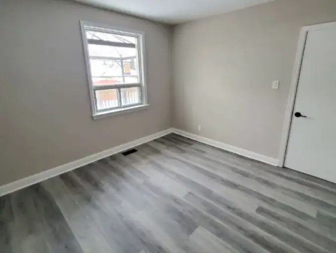 1456 Lakefield Street, Oshawa, ON, L1J 3Z2 - 8