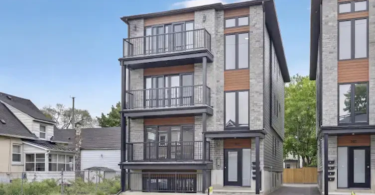 342 Shakespeare Street, Ottawa, ON, K1L 5M2 - 2