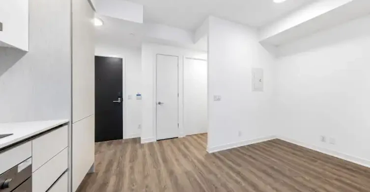 180 Front Street East, Toronto, ON, M5A 0A9 - 6