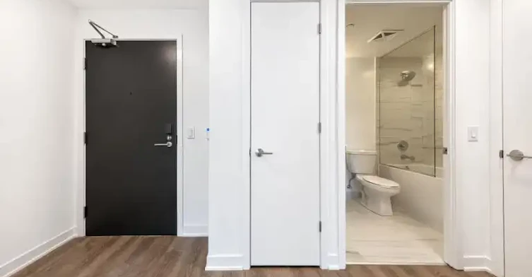 180 Front Street East, Toronto, ON, M5A 0A9 - 11