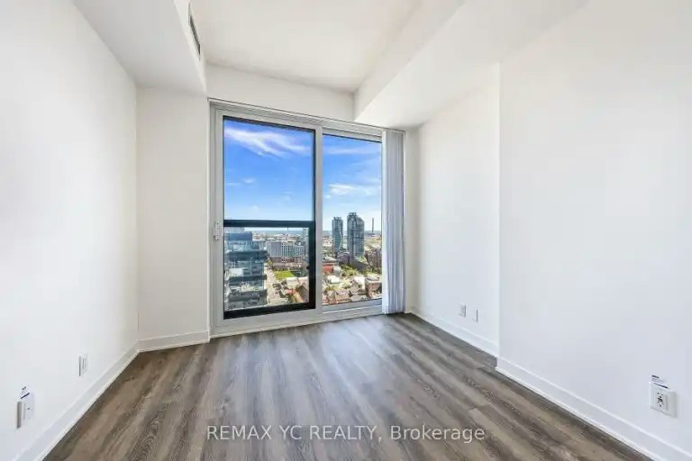 180 Front Street East, Toronto, ON, M5A 0A9 - 9