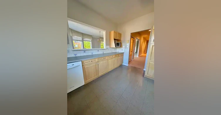 5461 12 Avenue, Delta, BC, V4M 2B2 - 6