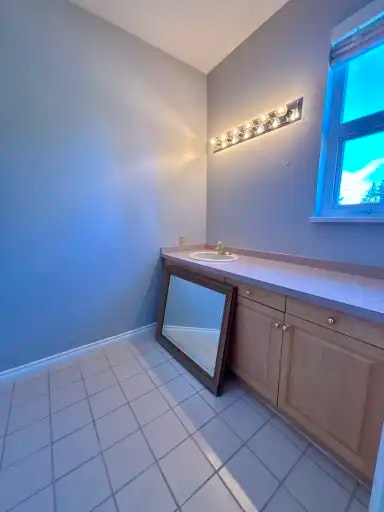 5461 12 Avenue, Delta, BC, V4M 2B2 - 13
