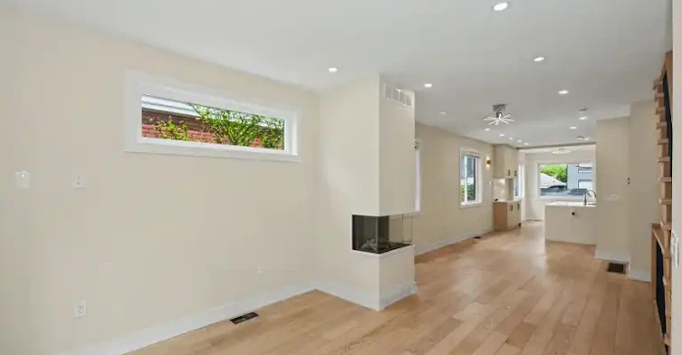 77 Wiley Avenue, Toronto, ON, M4J 3W5 - 20