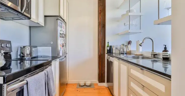 915 King Street West, Toronto, ON, M6K 3M2 - 10