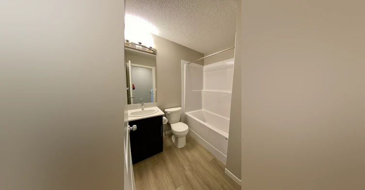 19737 28 Avenue Northwest, Edmonton, AB, T6J 4G4 - 19