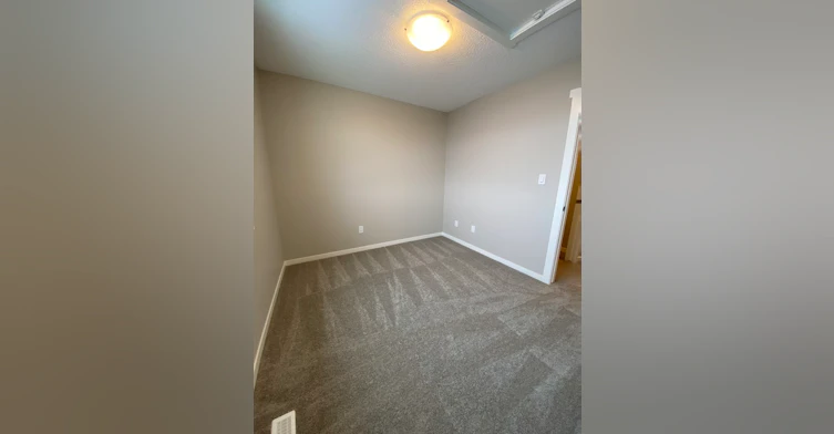 19737 28 Avenue Northwest, Edmonton, AB, T6J 4G4 - 18