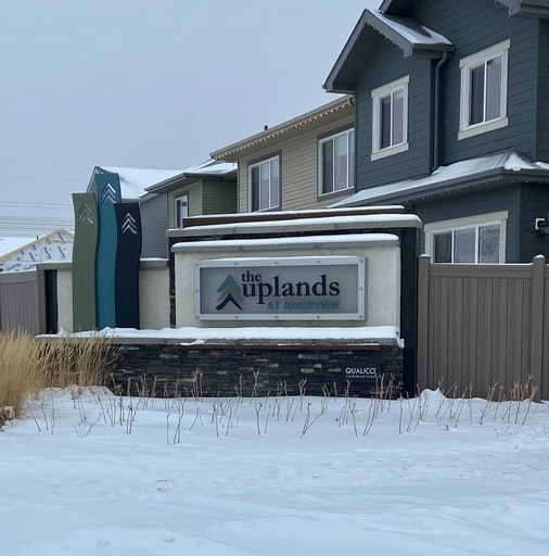 19737 28 Avenue Northwest, Edmonton, AB, T6J 4G4 - 2